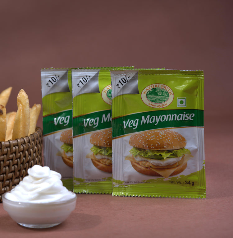 SAUCES & DIPS